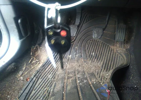 2016 Ford Focus S from USA, damaged, VIN 1FADP3E2XGL237442